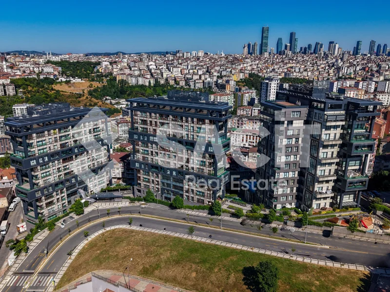 Mevsim İstanbul Kağıthane